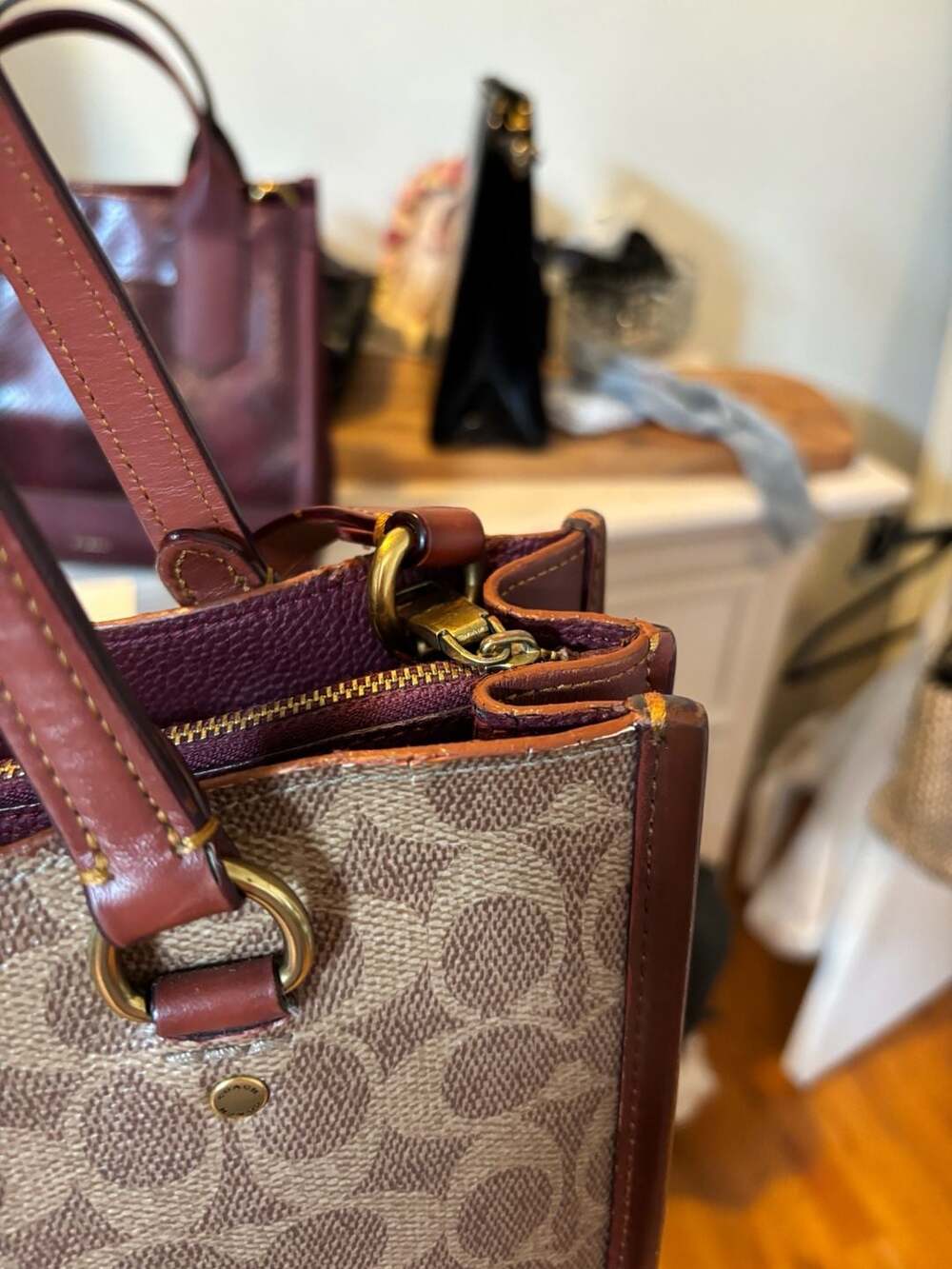 Coach Tyler Carryall In Signature Canvas Brown Crossbody Tote Bag - Picture 3 of 6